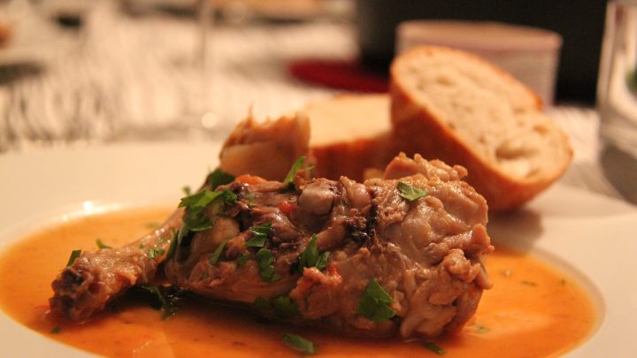 Milano a tavola: i piatti tipici della tradizione culinaria milanese